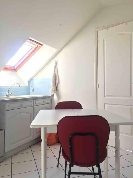 Logement cosy et lumineux Auxerre Extérieur photo